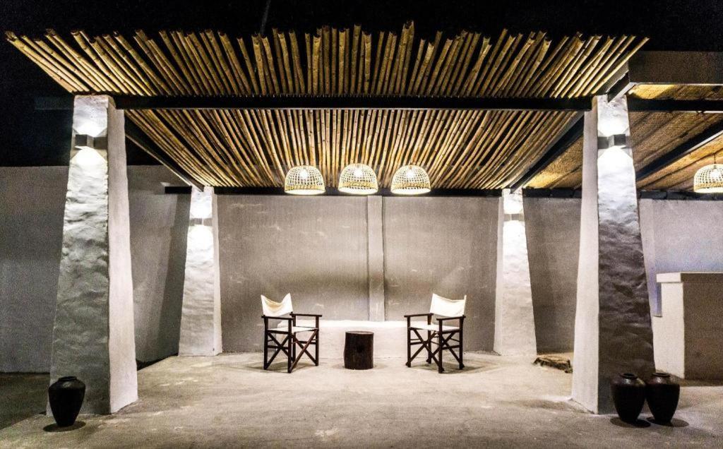Meraki Oasis Hotel Mũi Né Buitenkant foto