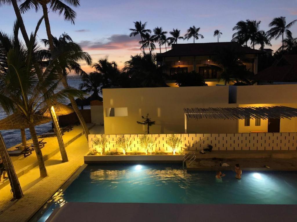 Meraki Oasis Hotel Mũi Né Buitenkant foto