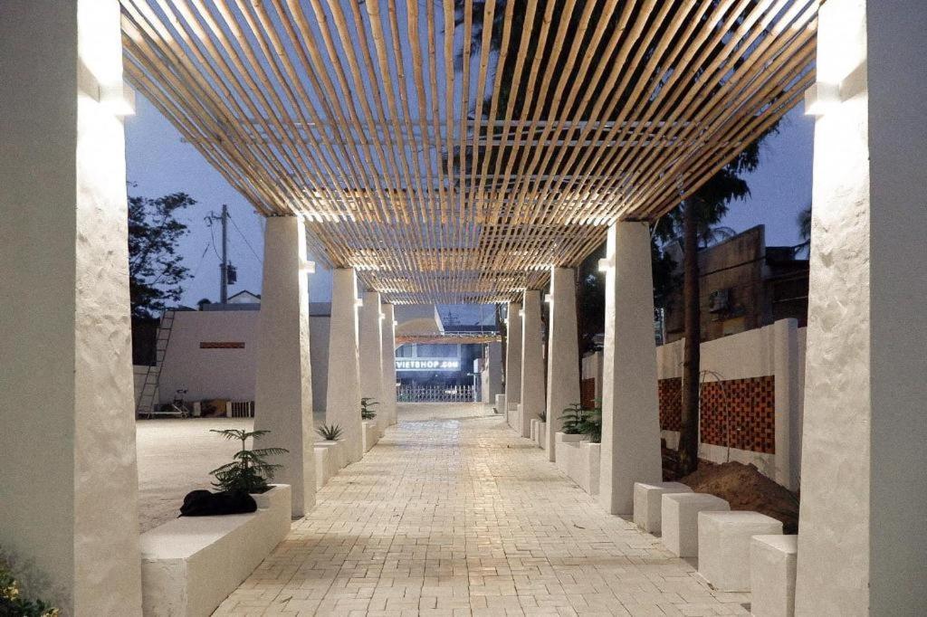 Meraki Oasis Hotel Mũi Né Buitenkant foto