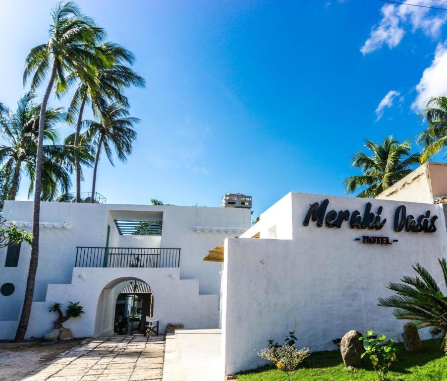 Meraki Oasis Hotel Mũi Né Buitenkant foto